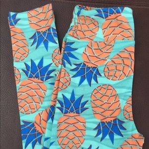 Lularoe Tween Pineapple Leggings New